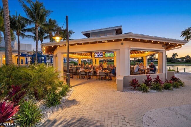 Building Photo - 14546 Tropical Dr