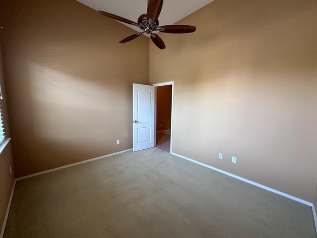 Building Photo - 92 W Barcelona Ln