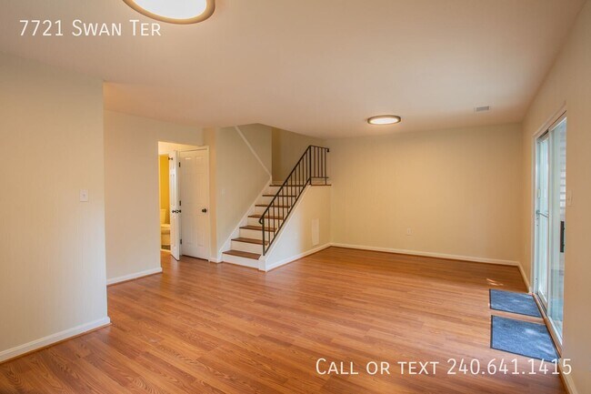 Building Photo - 7721 Swan Terrace