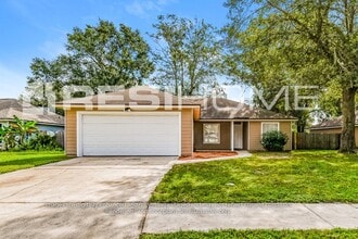 Building Photo - 151 Mayall Dr W