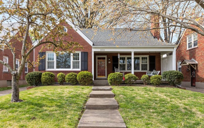 Primary Photo - 2211 Wendell Ave