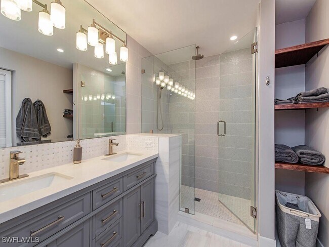 Building Photo - 840 Meadowland Dr