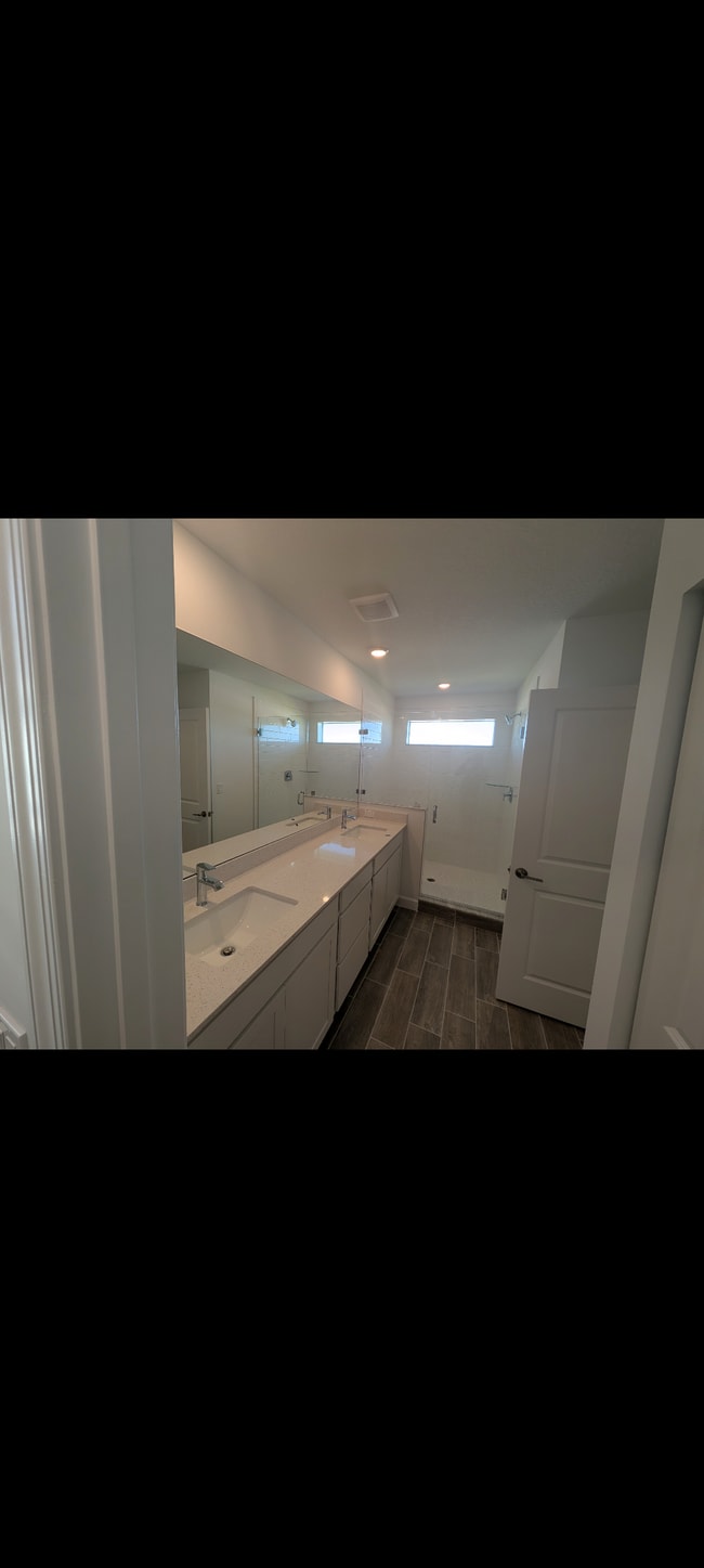 Building Photo - 19673 Whispering Crk Rd