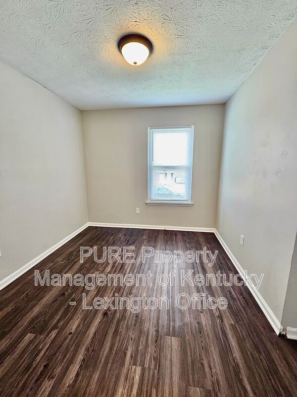 Building Photo - 114 Birch Dr