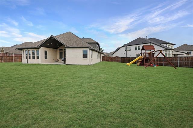 Building Photo - 890 Stanley St