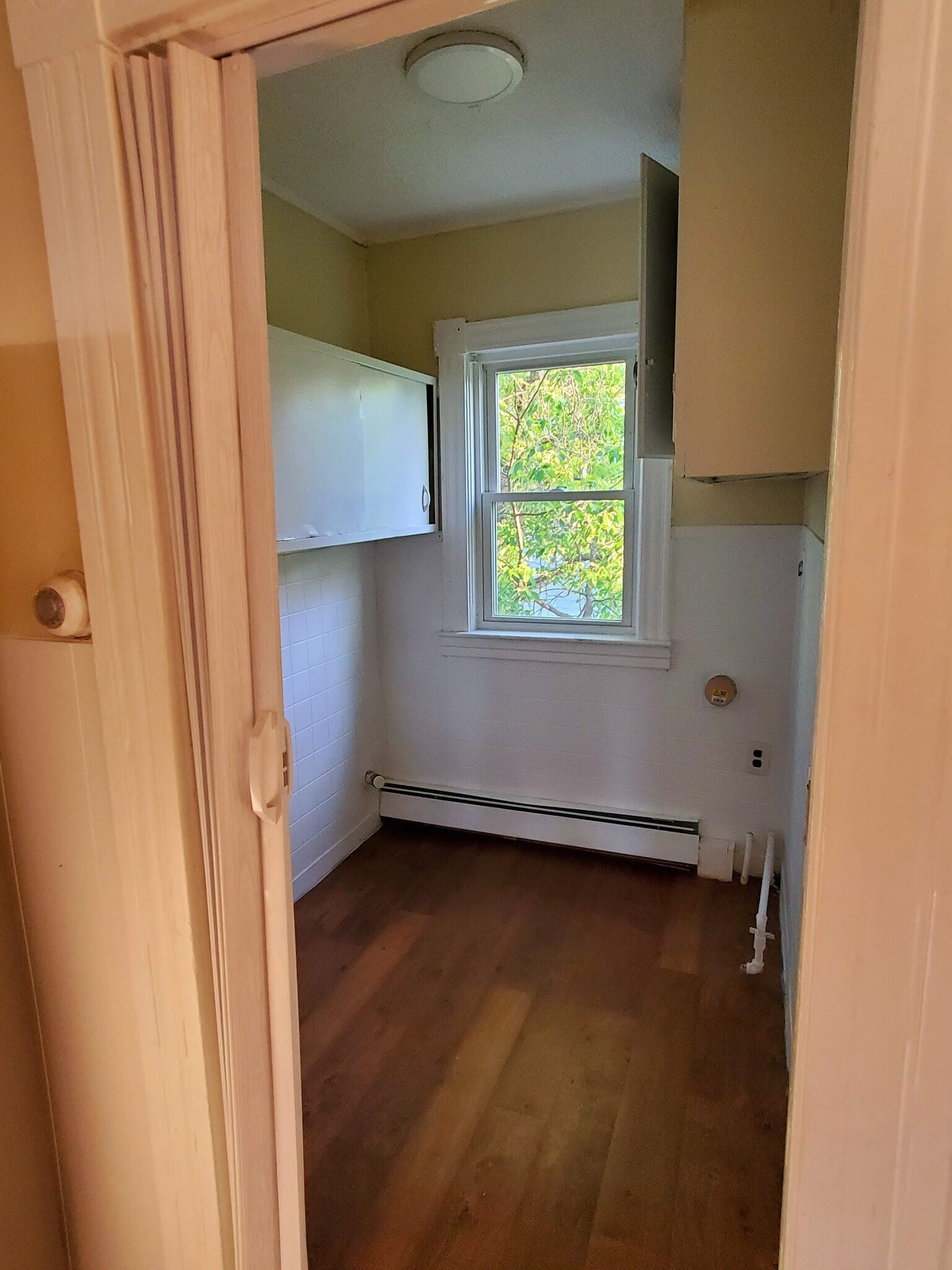 Building Photo - 45 Dumais St