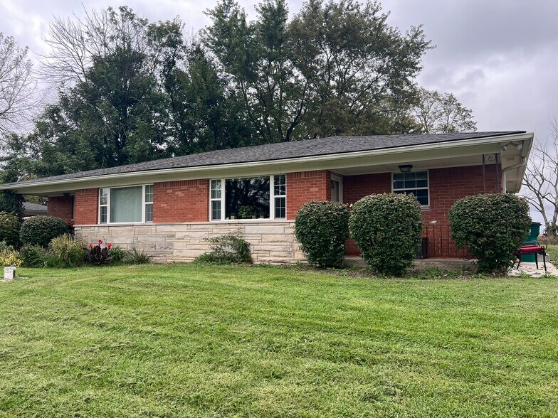 Building Photo - 3715 Perry Worth Rd