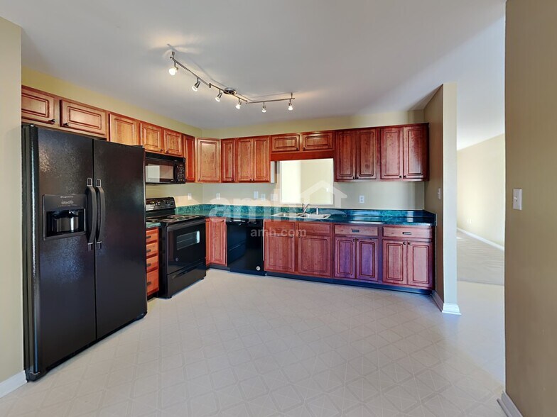 Building Photo - 1159 Fiesta Dr
