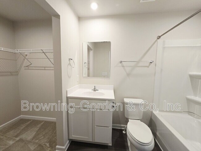 Building Photo - 2757 Thornton Grove Blvd