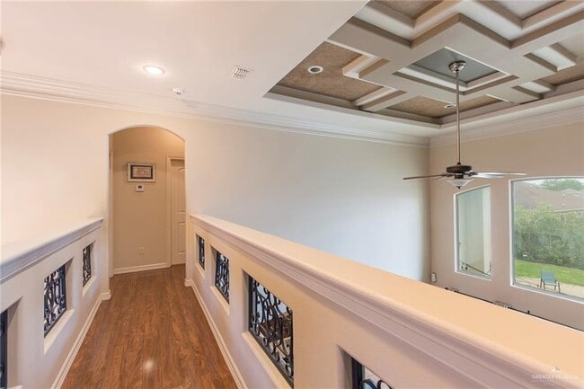 Building Photo - 24 Nevis Dr
