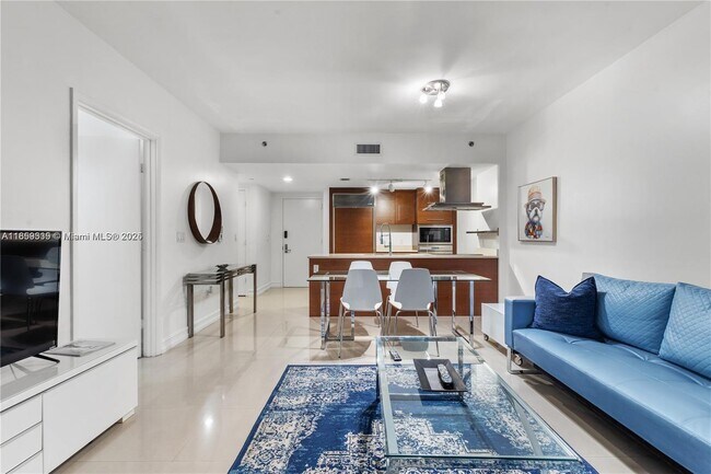 Building Photo - 485 Brickell Ave