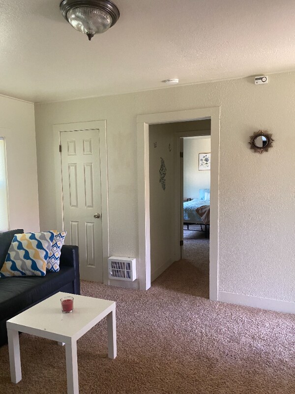 Building Photo - 1563 Willis St