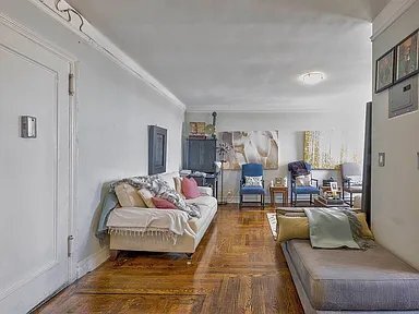 Building Photo - 41-16 47th Ave