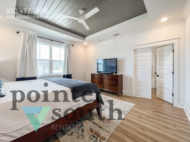 Building Photo - 13805 Red Drum Ct