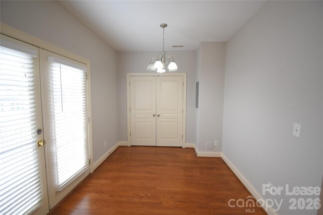 Building Photo - 2405 Bonterra Blvd