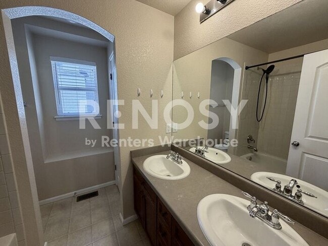 Building Photo - 1467 S Haleyville Cir