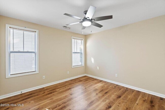 Building Photo - 3912 Willowick Park Dr