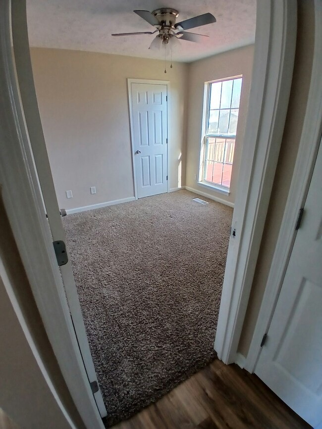 Building Photo - 502 Indian Ave