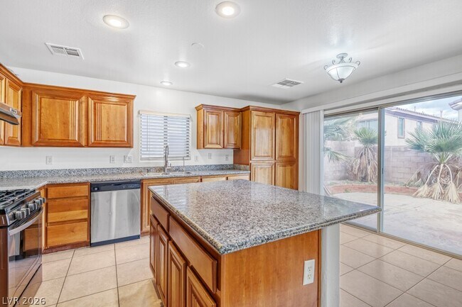 Building Photo - 4784 Essen Ct