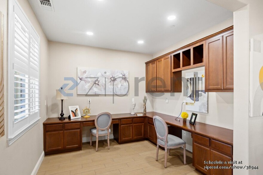Building Photo - 3967 Aplicella Ct
