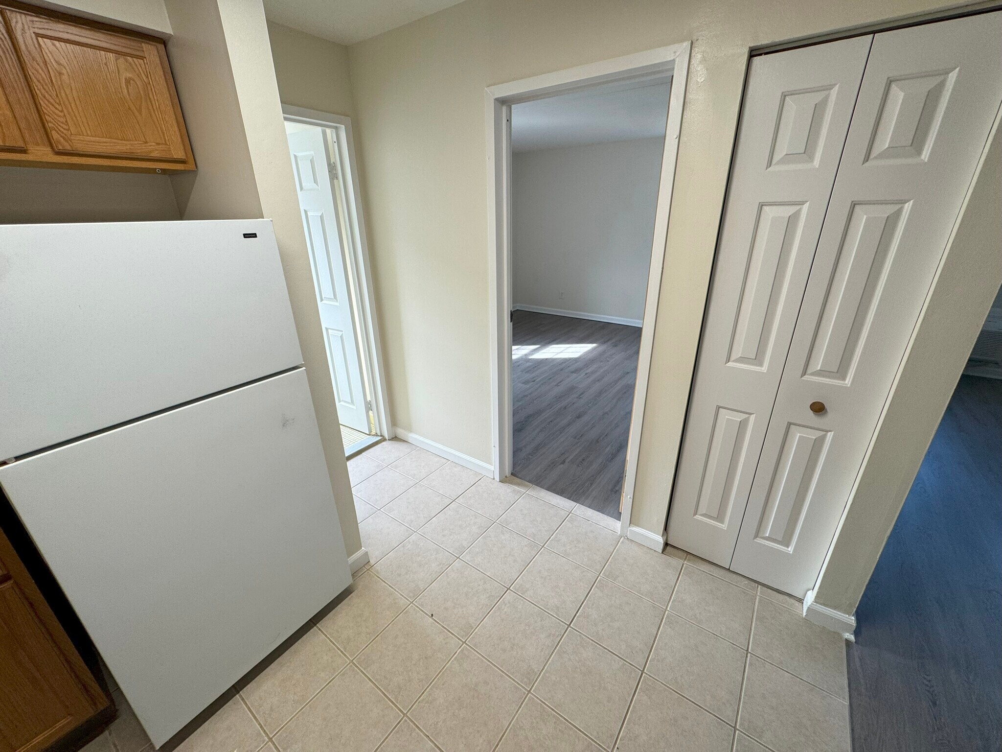 Hallway - 2 S Swarthmore Ave