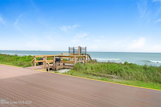 Building Photo - 199 Jimmy Buffett Mem Hwy