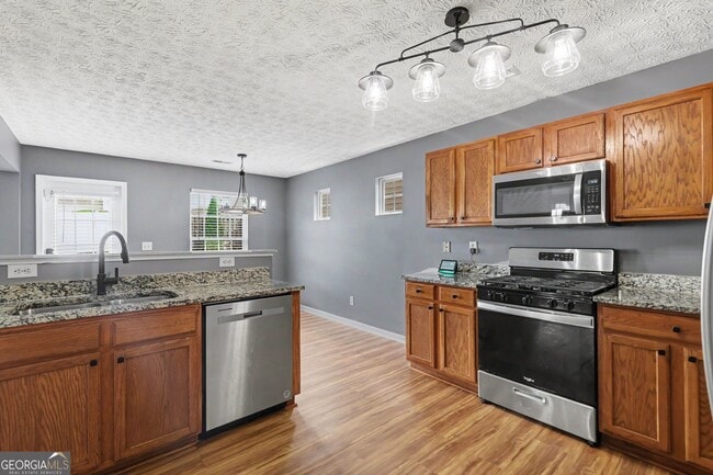 Building Photo - 74 Slate Dr