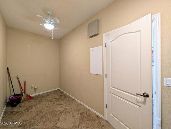 Building Photo - 14309 W Caribbean Ln