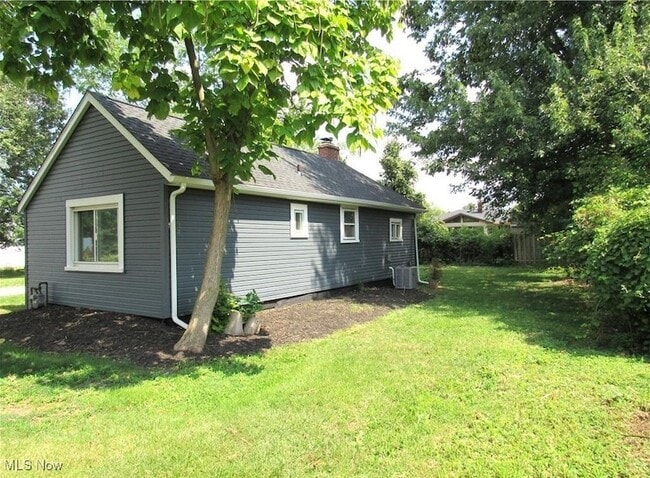 Building Photo - 5265 W 149th St