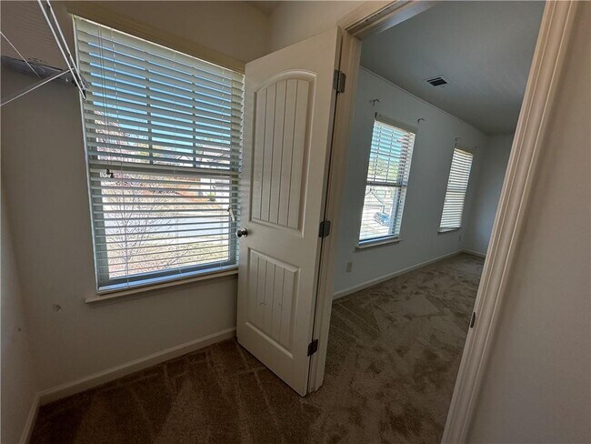 Building Photo - 2378 Centenary Way Ct