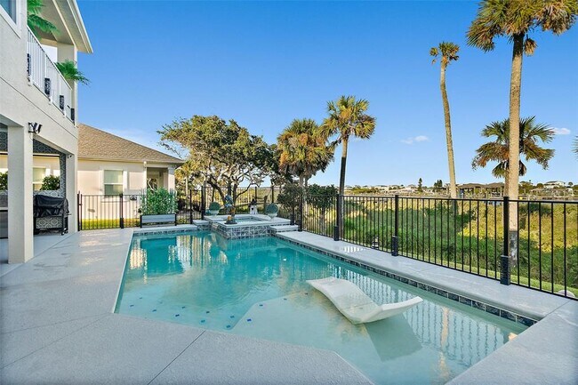 Building Photo - 54 N Riverwalk Dr