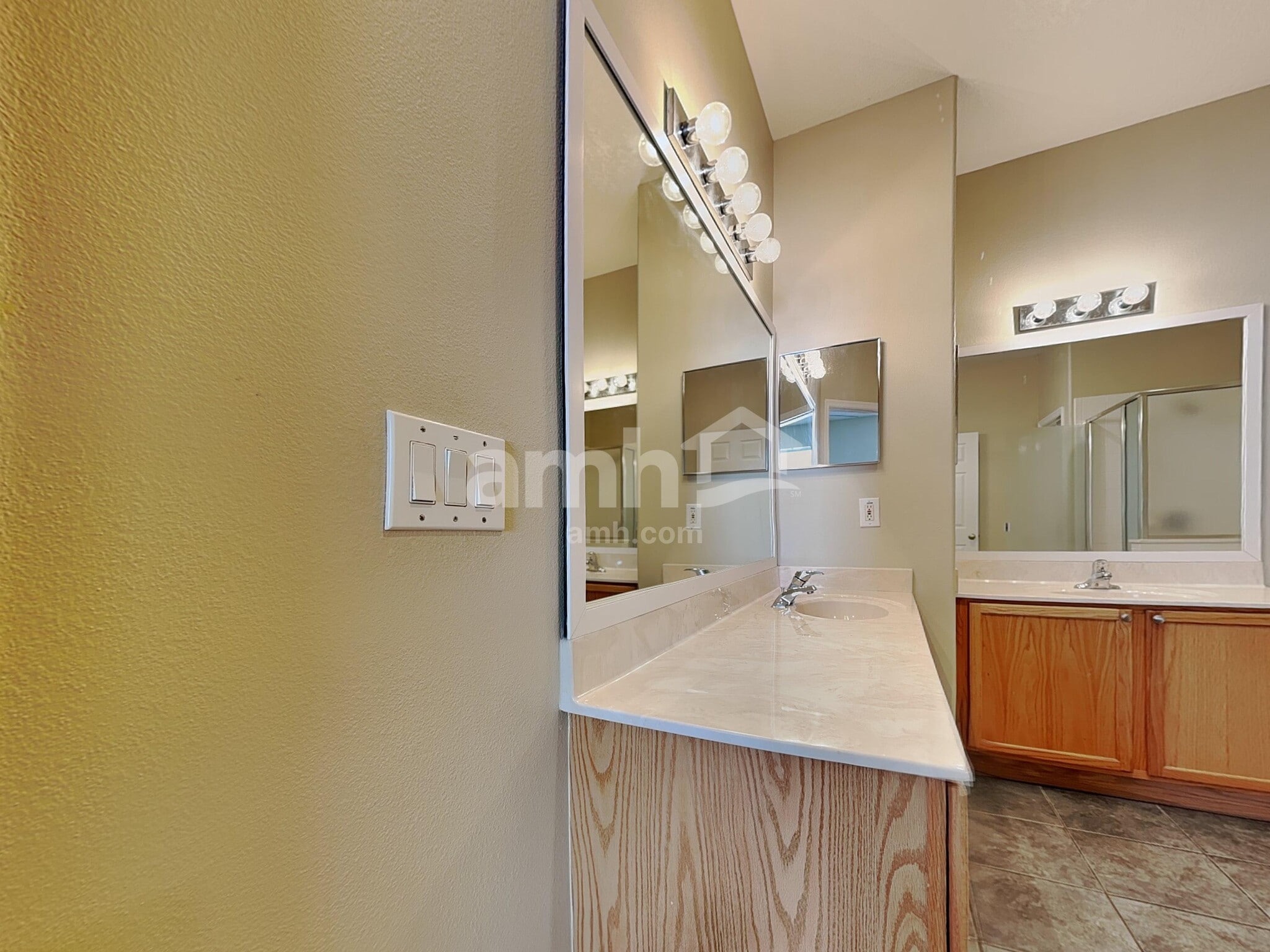 Building Photo - 14766 Kristenright Ln