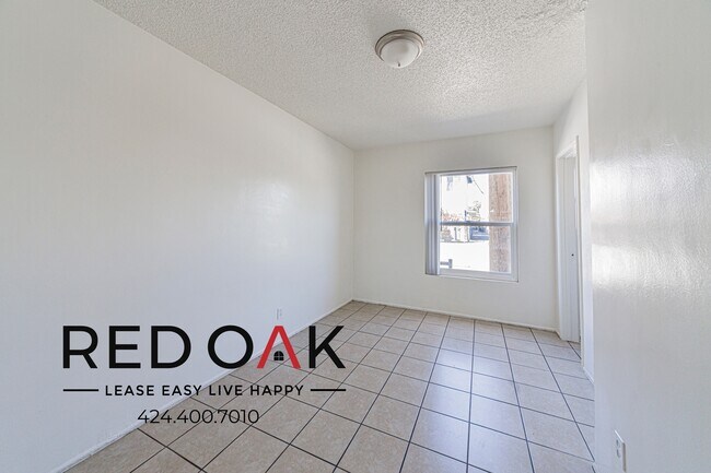 Building Photo - 11823 Lakewood Blvd