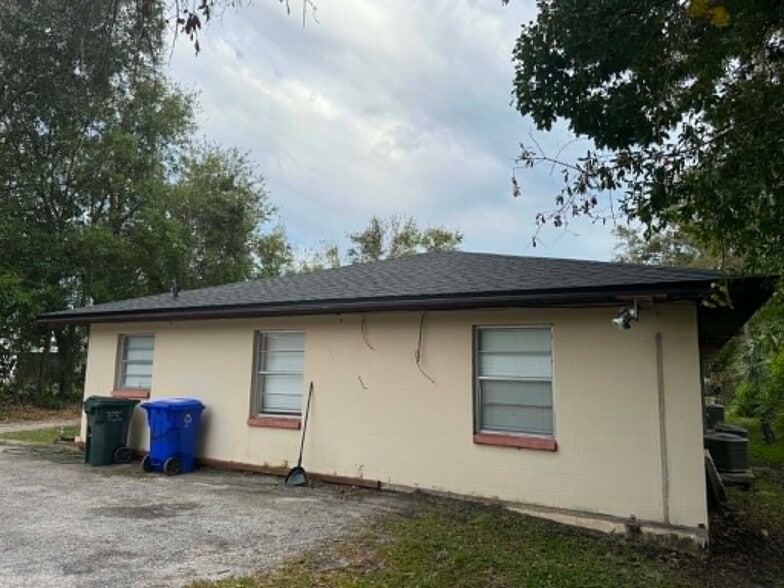 Building Photo - 155 Denice Dr