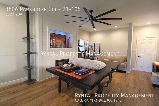 Building Photo - 3806 Parkridge Cir