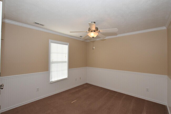 Building Photo - 60 Scranton Ct