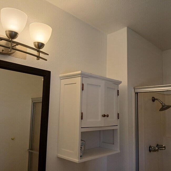 Building Photo - Spring Valley View Home