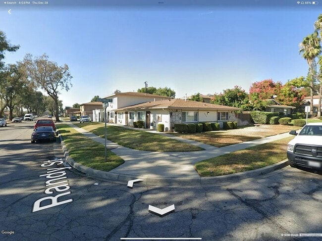 Building Photo - 405 Silverwood Ave