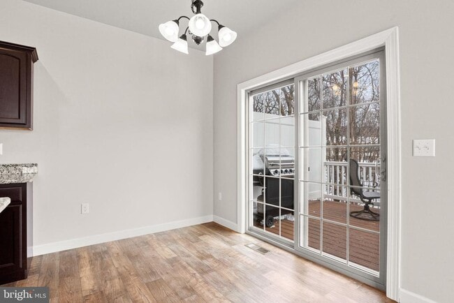 Building Photo - 140 Sage Blvd