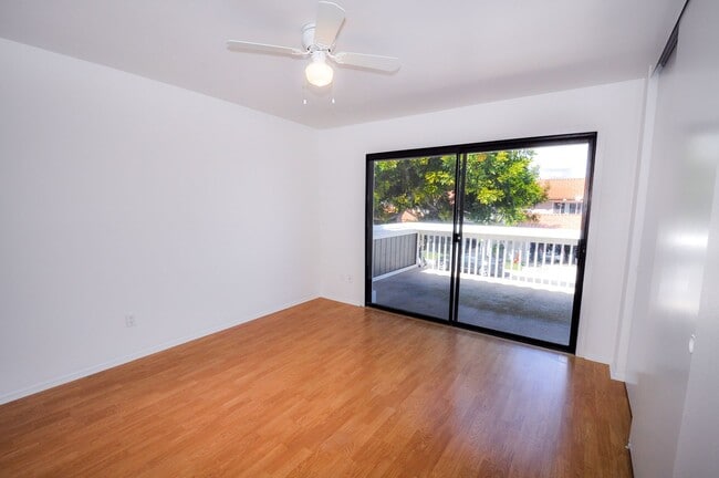 Building Photo - Coronado Cays 4 bd/2.5 ba home in Bahama Village