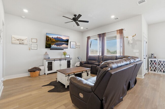 Building Photo - 173 Brazos Bnd