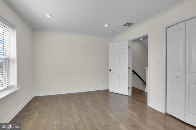Building Photo - 2971 Amber St