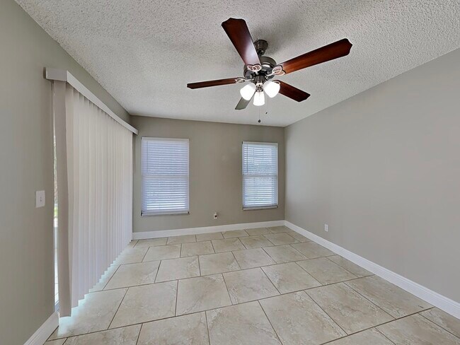 Building Photo - 1424 Liz Ln