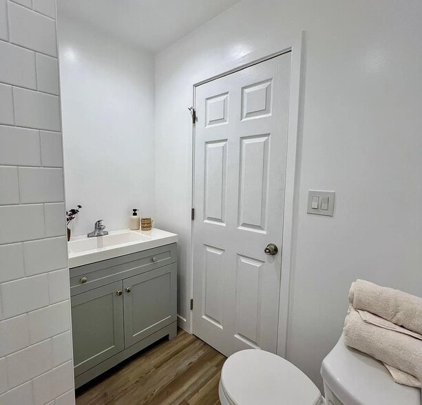 Building Photo - 9427 S 2nd Ave