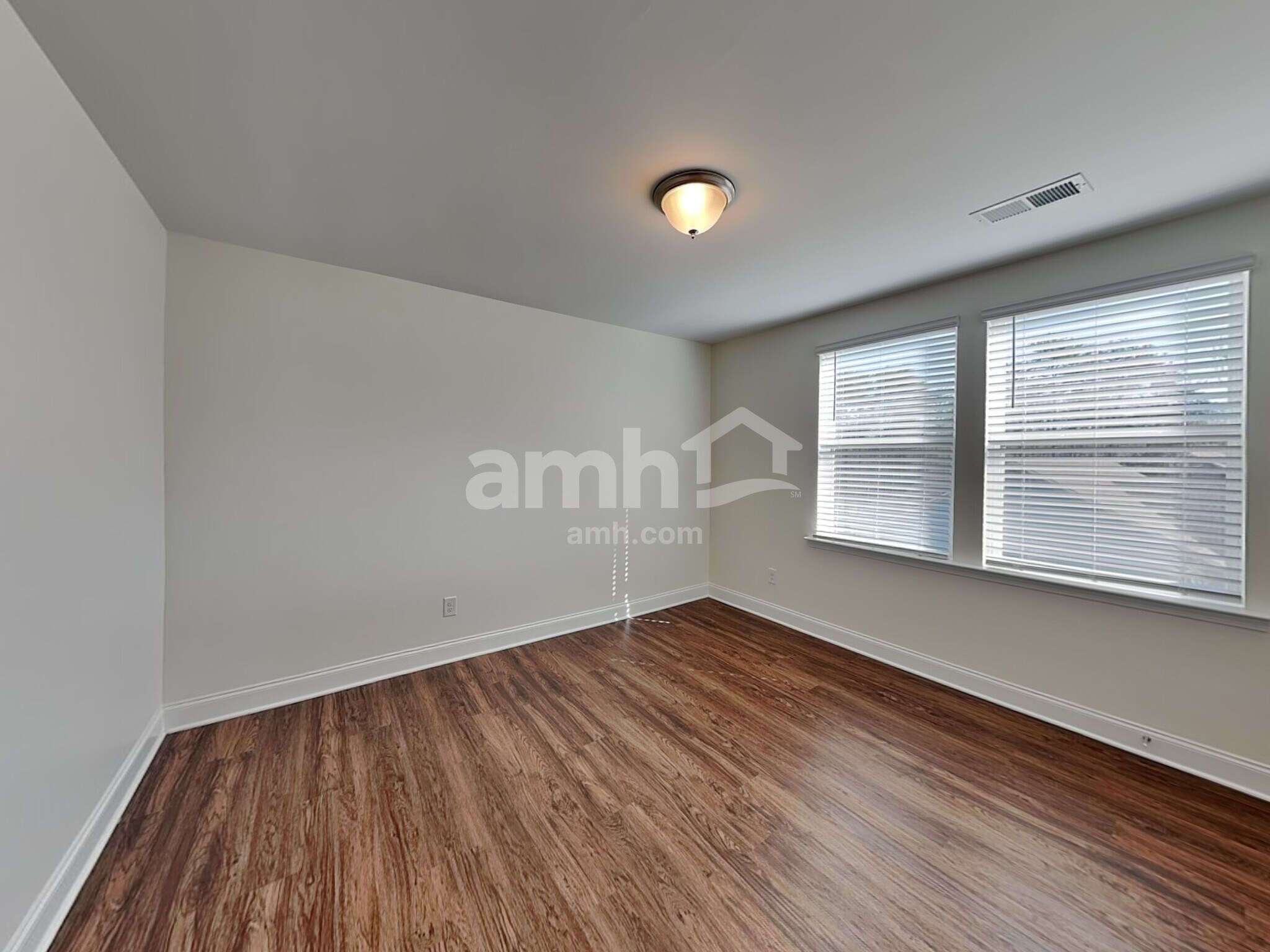 Building Photo - 115 Hazel Pk Dr