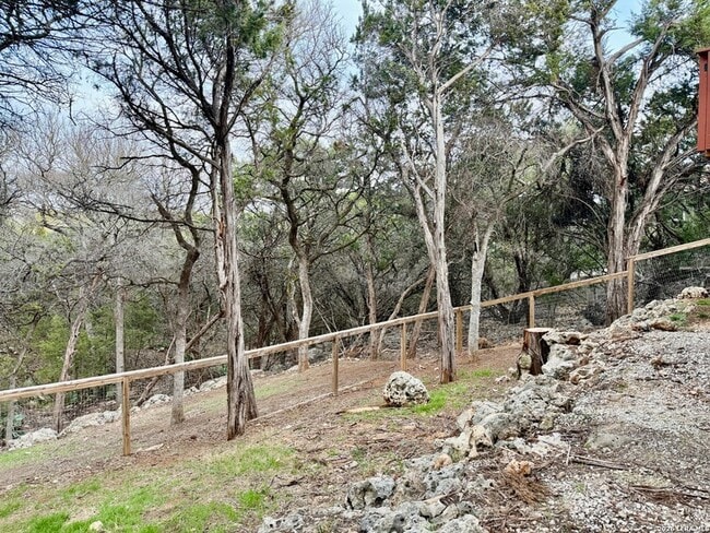 Building Photo - 1513 Winding Creek Trail