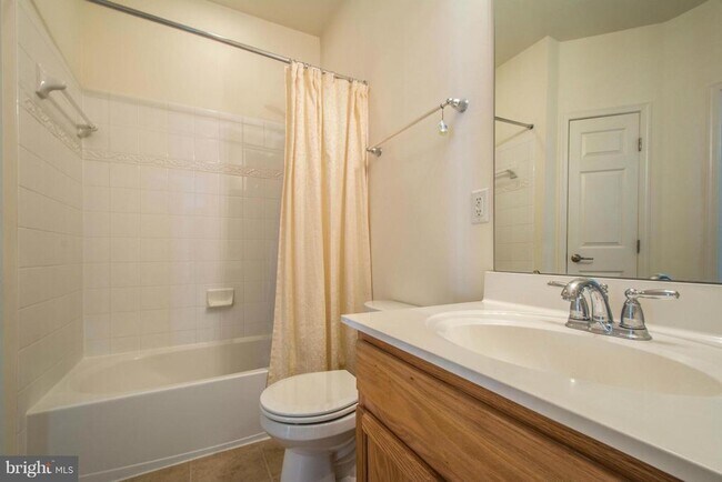 Building Photo - 7559 Stoney Run Dr