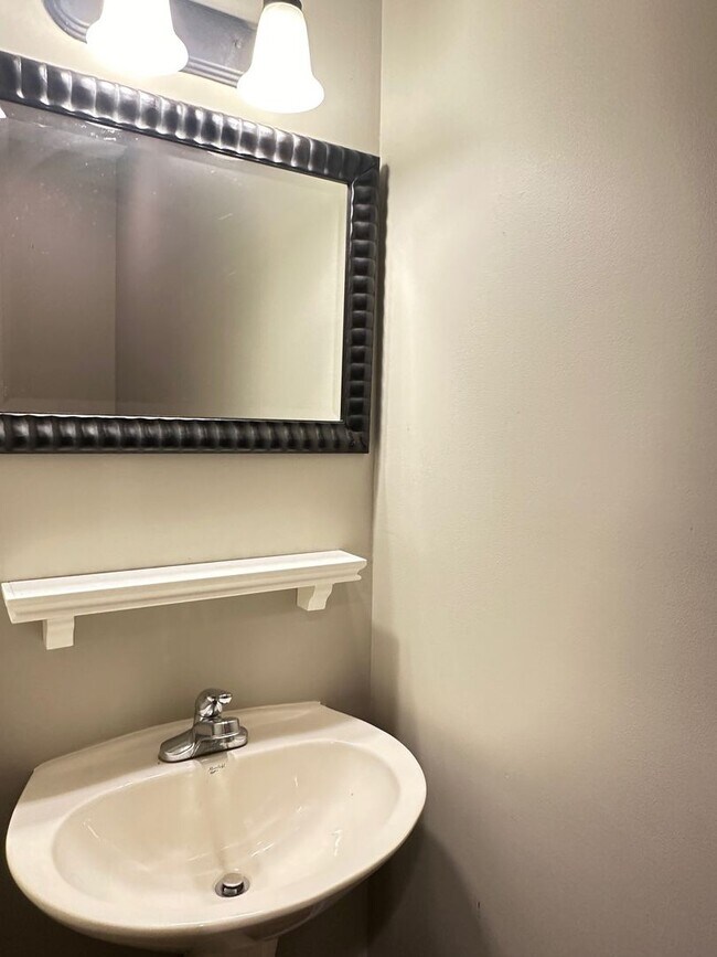 Building Photo - COMING SOON! Beautiful 3 Bed, 2.5 Bath Hom...