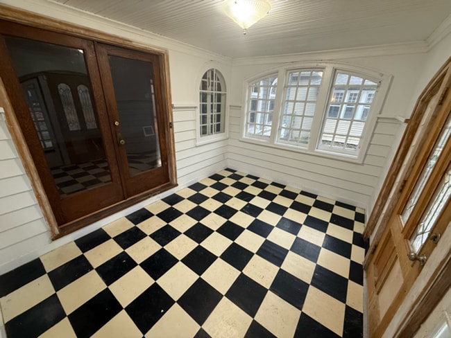 Building Photo - ? Updated 4BR/2BA Single-Family Home — Garage Parking, Water & Lawn Care Included ?