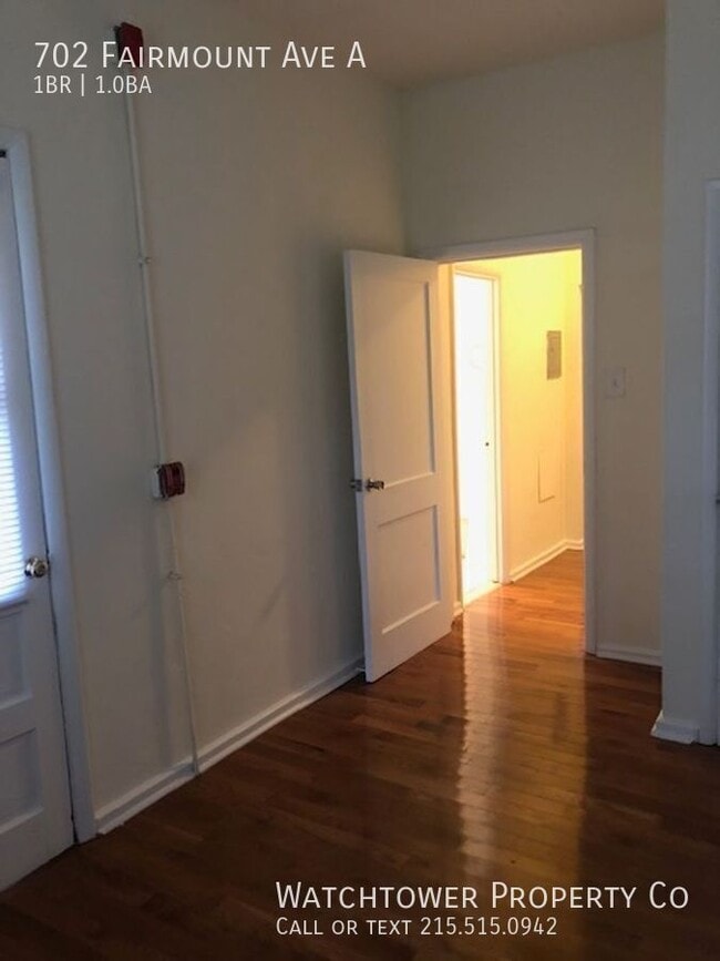 Building Photo - 702 Fairmount Ave